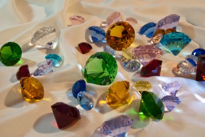 beautiful colored diamonds including pink diamonds 
