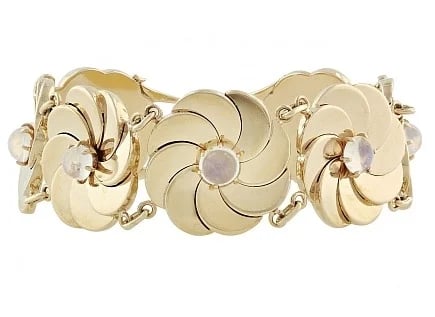 4._1960s_Moonstone_bracelet____Compressed