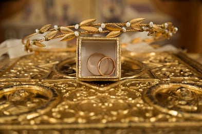 gold jewelry 