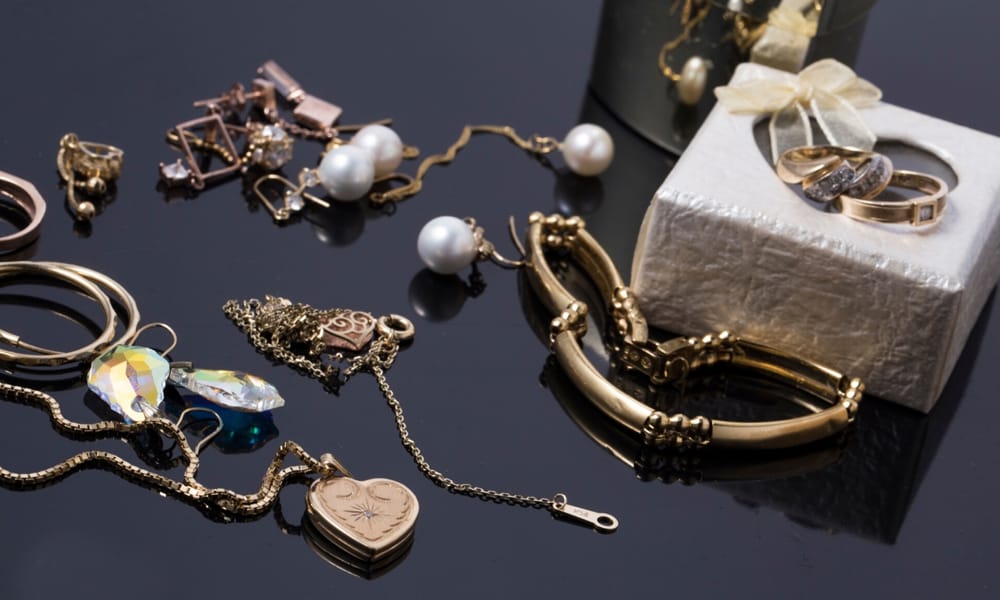 The Ins and Outs of Appraising Antique Jewelry